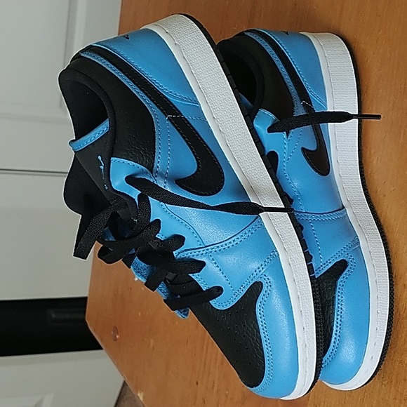 Air Jordan Kids l Low Boys